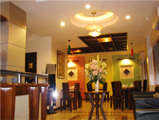 Roxas Midtown Hotel Exterior foto